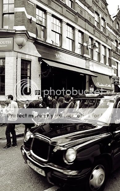 Burough Market London,SE1,Neals Yard,Wright Brothers Oyster and Porter House